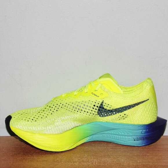 Nike ZoomX VaporFly Next% 3 Fast Pack Running Shoes Womens 7.5 Volt - Picture 3 of 6